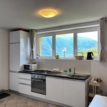 Casa Karine Swimming Pool And View - Larihome A43 San Siro (Lombardy)